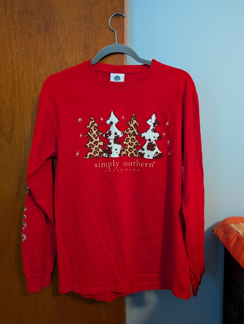 Simply Southern Red Long Sleeve Tee with Leopard & Cow Print Tree Graphics Size